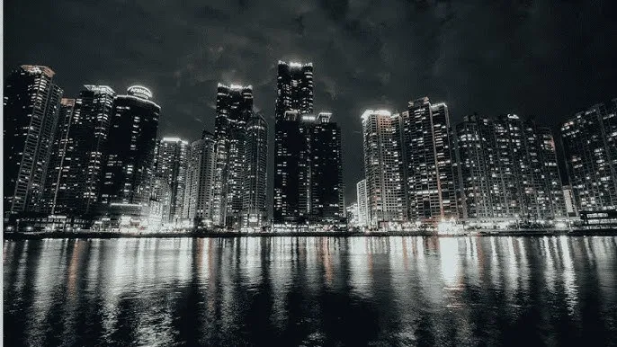 我亲爱的朋友们 - 城市之光：霓虹背后的人间烟火
